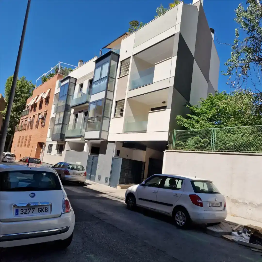 Vista exterior de Pis de lloguer en Madrid amb Aire condicionat, Traster i Piscina