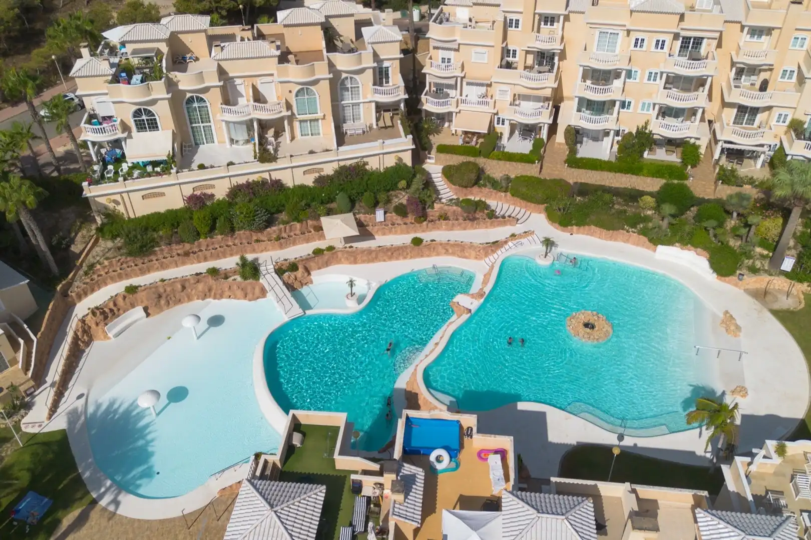 Piscina de Piso en venta en Guardamar del Segura con Calefacción, Terraza y Piscina