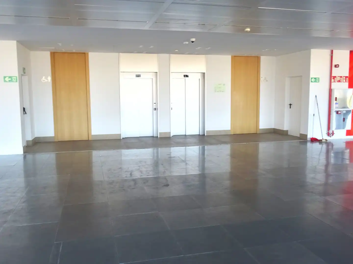 Gewerbefläche zur Miete in Primera Fase - Nuevo Tres Cantos, imagen 3
