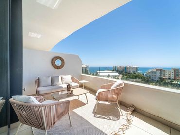 Apartamento con piscina en venta en El Higuerón