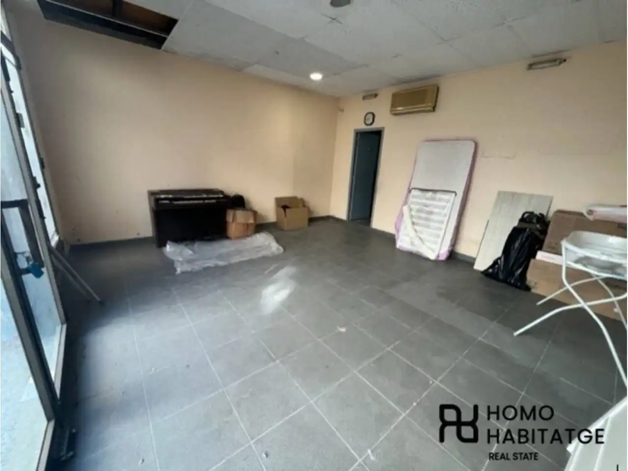 Garage for sale in Sabadell