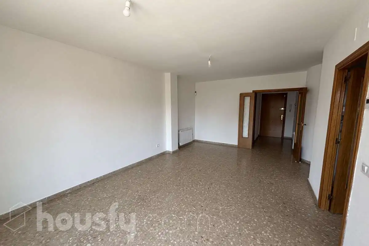 Living room of Flat for rent in Terrassa  with Heating, Terrace and Storage room