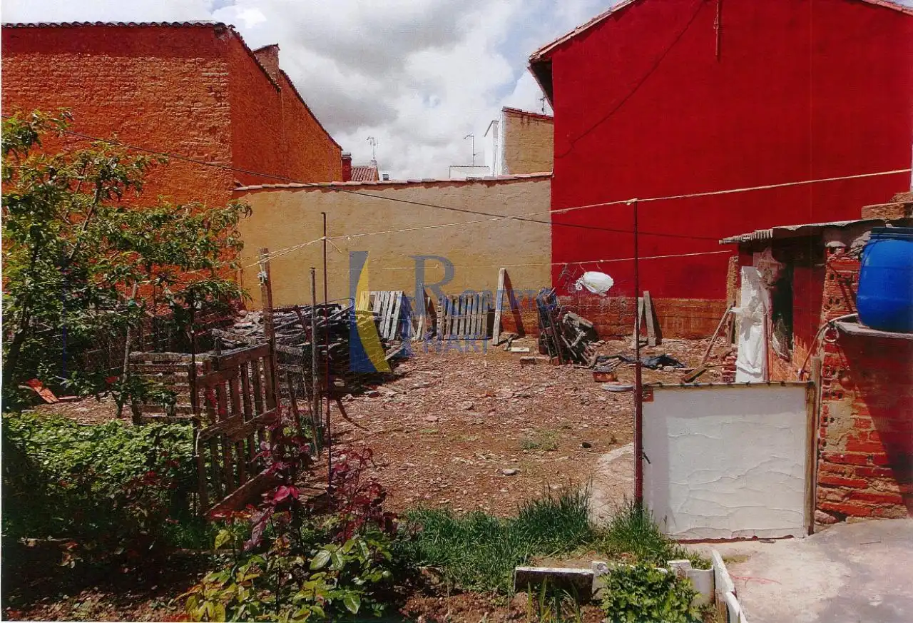 Terreni e lotti in vendita a Valencia de Don Juan, imagen 3