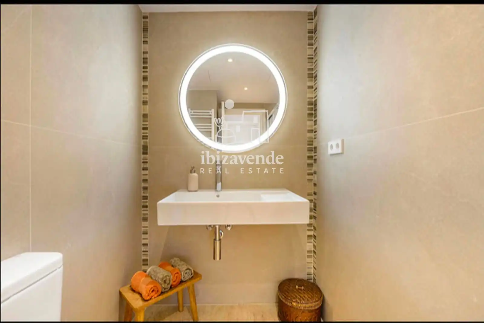Badezimmer von Wohnung zur Miete in Santa Eulària des Riu mit Klimaanlage, Terrasse und Schwimmbad