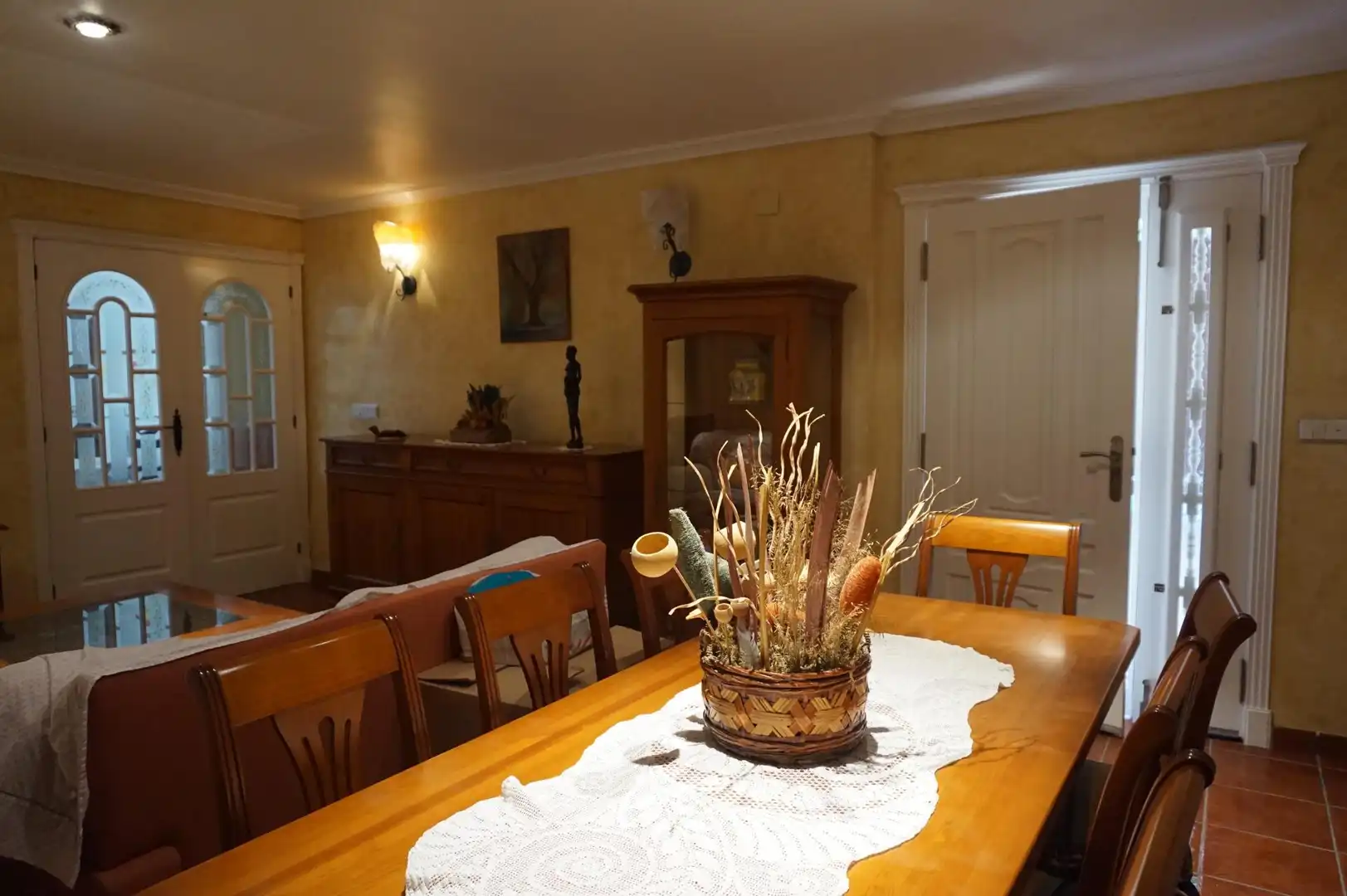 Menjador de Casa o xalet en venda en Elche / Elx amb Jardí privat, Terrassa i Traster