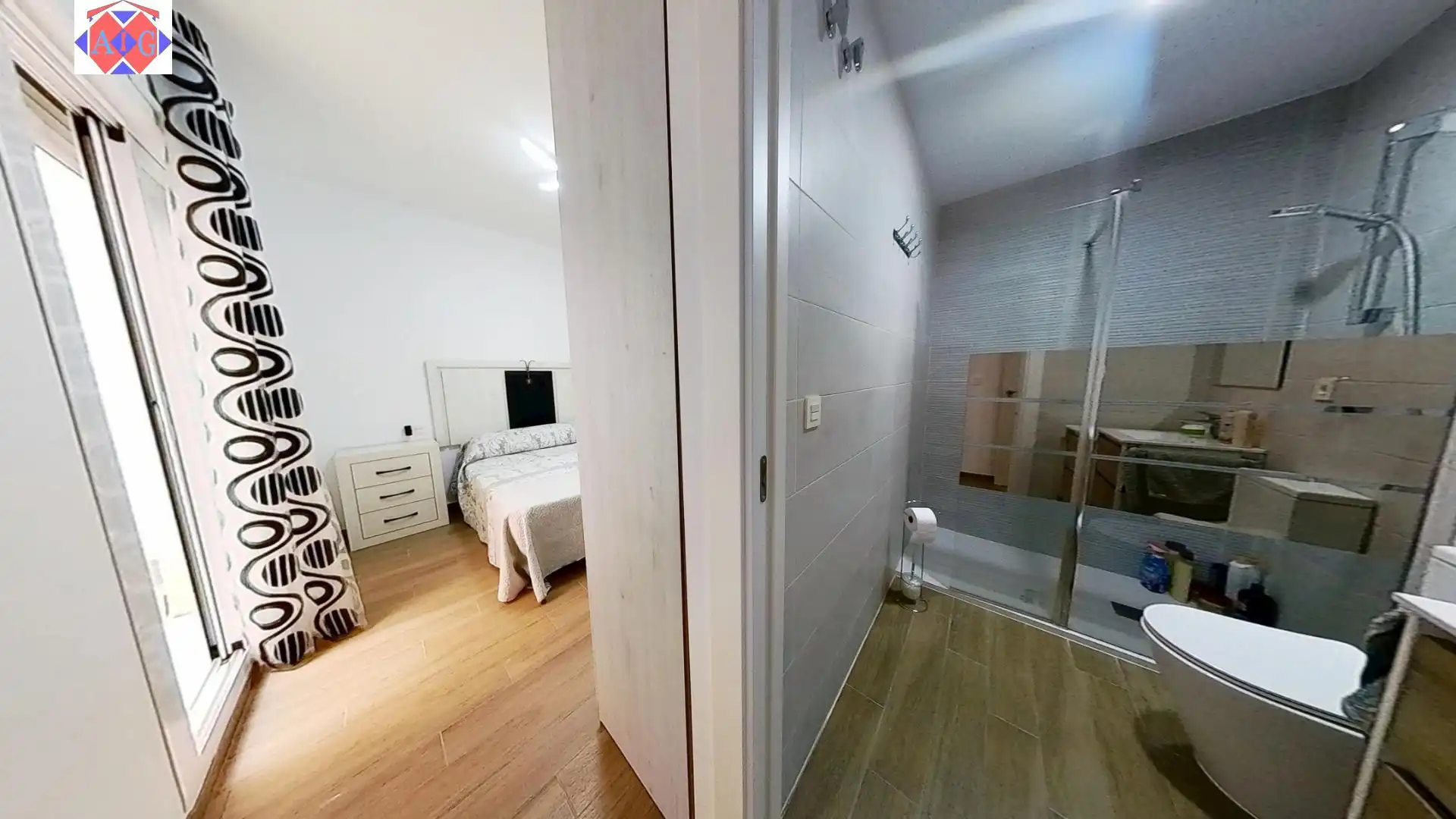 Baño de Piso en venta en Gualchos con Aire acondicionado, Calefacción y Terraza