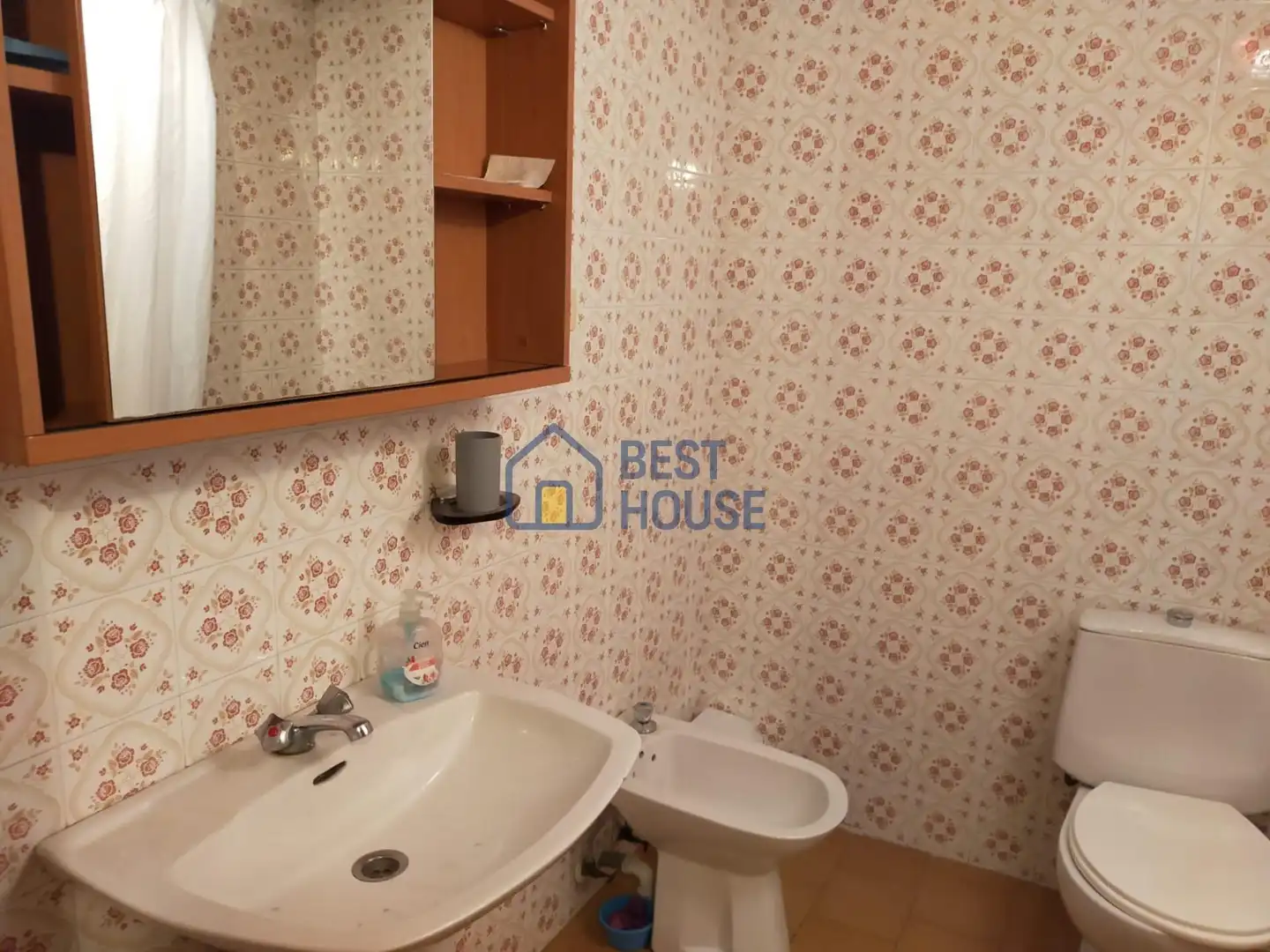 Baño de Piso en venta en León Capital  con Calefacción y Amueblado