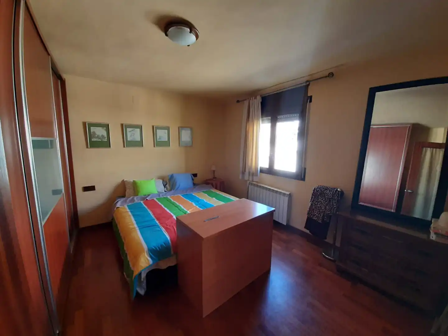 Dormitori de Casa o xalet en venda en Cervià de Les Garrigues amb Calefacció, Jardí privat i Traster