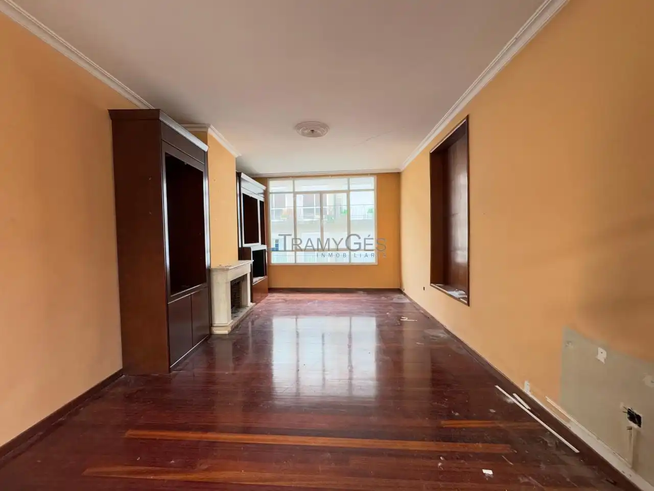 Sala de estar de Edificio en venta en Pontevedra Capital 