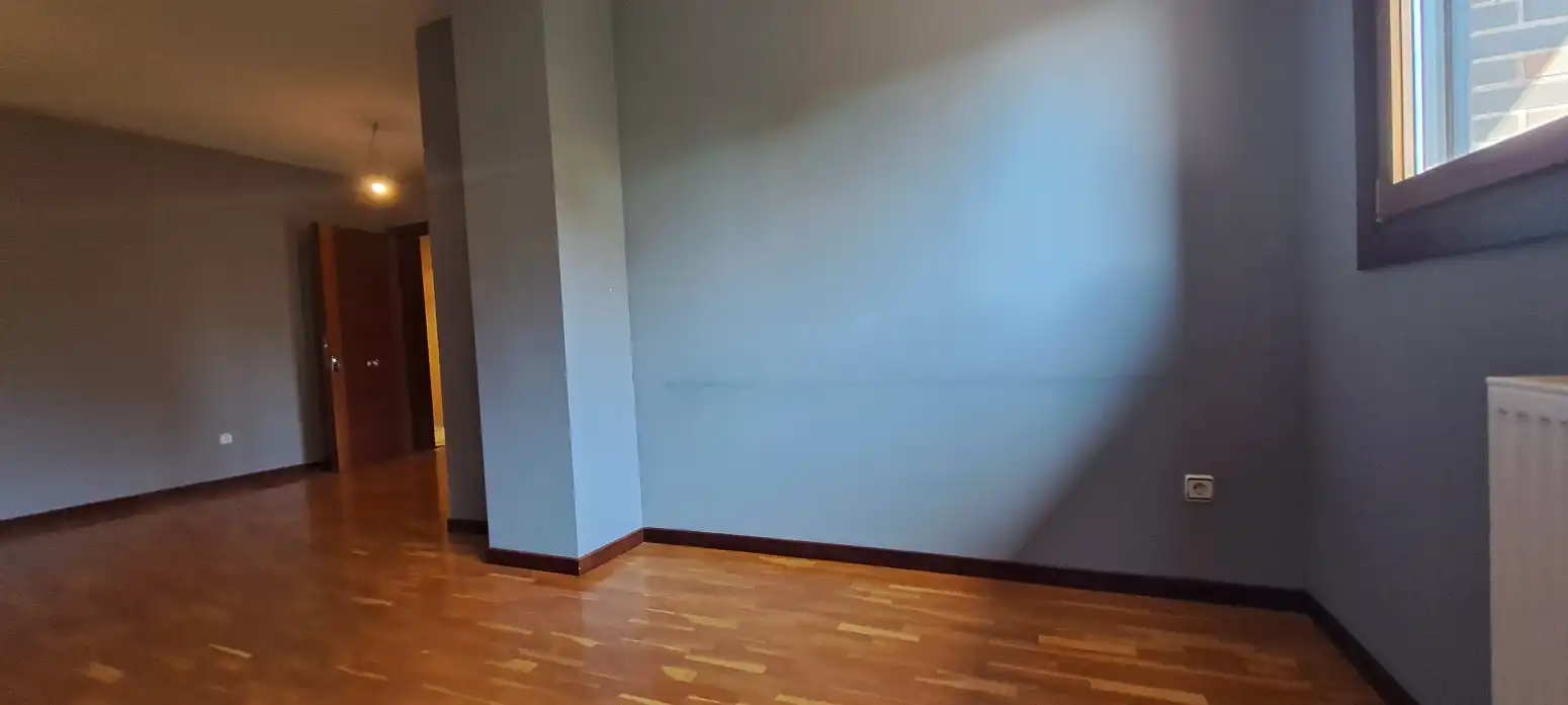 Pis en venda en Gijón  amb Calefacció i Parquet