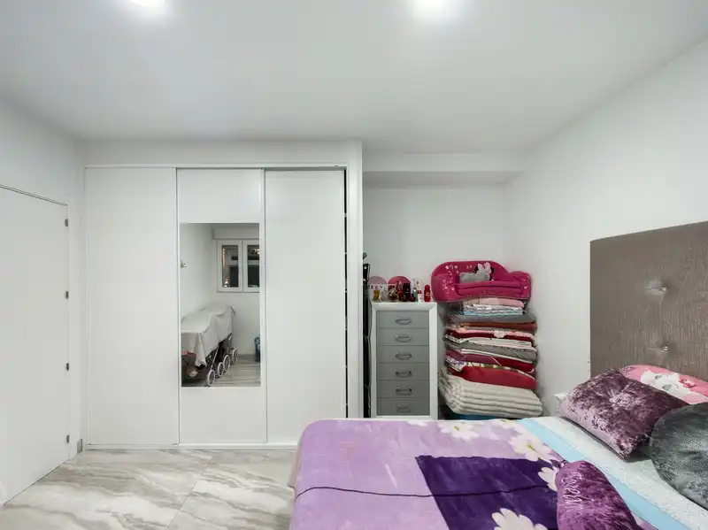 Bedroom of Flat for sale in Madrid  with Air Conditioner