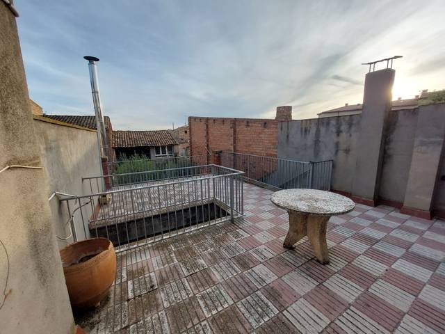 Casa-chalet en Venta en Tornabous