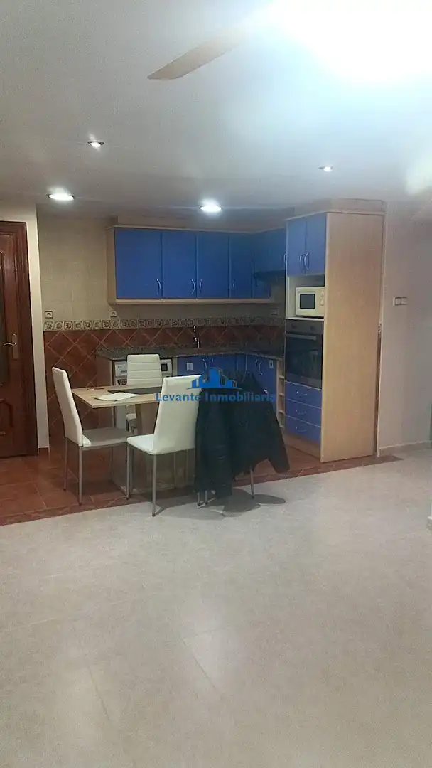 Piso con terraza en venta en Benicalap, imagen 3