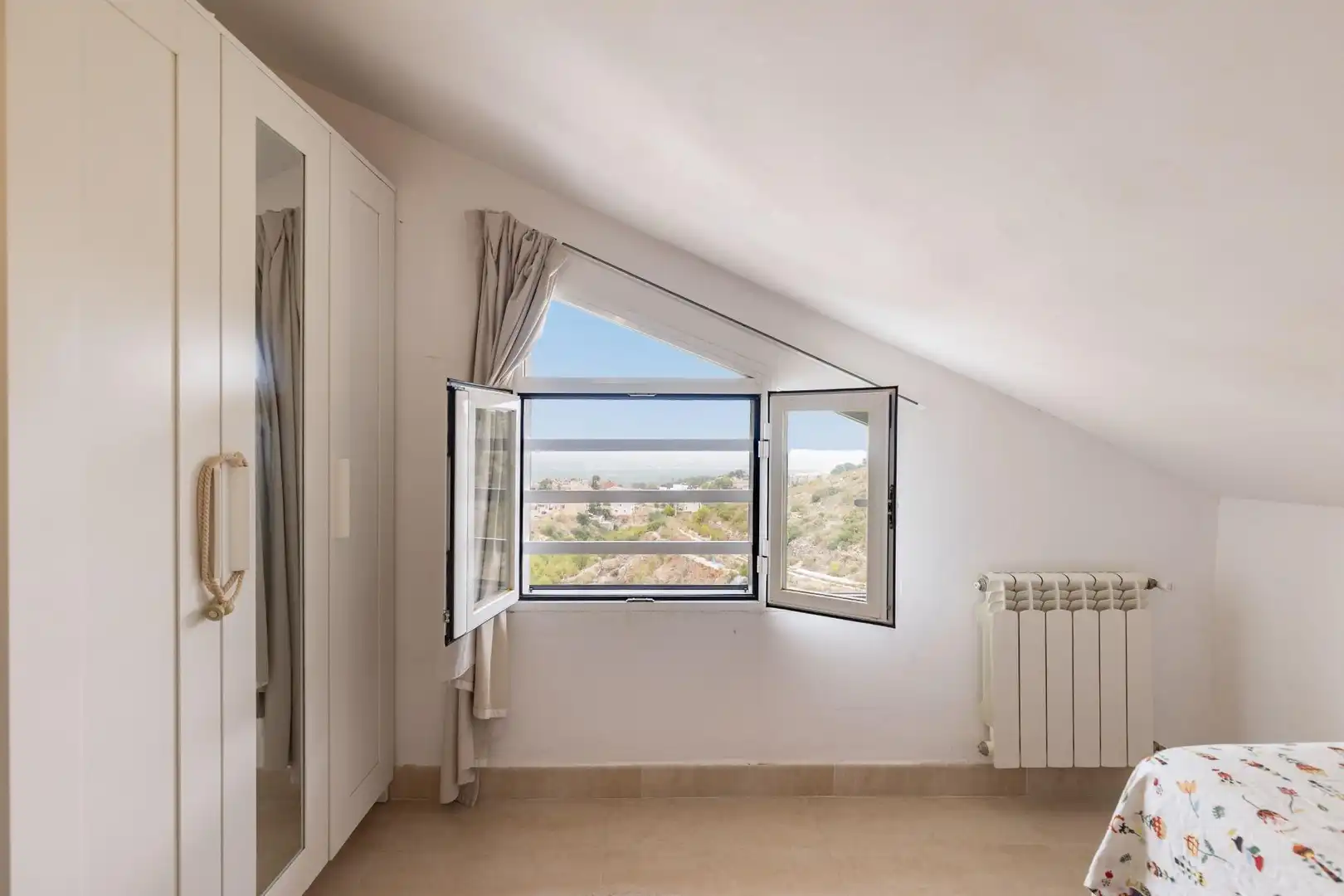 Chalet con piscina en venta en Sierra Perenchiza - Cumbres de Calicanto - Sto Domingo, imagen 40