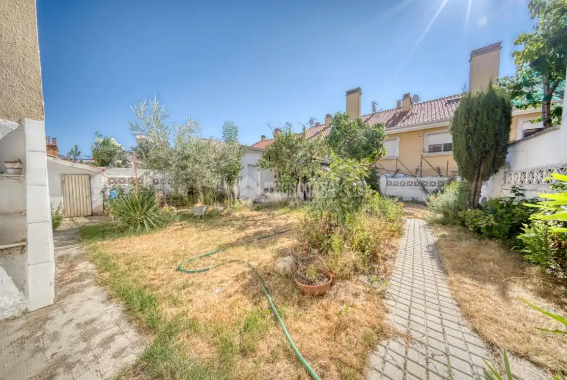 Casa o xalet en venda en Arroyo de la Encomienda amb Terrassa i Traster