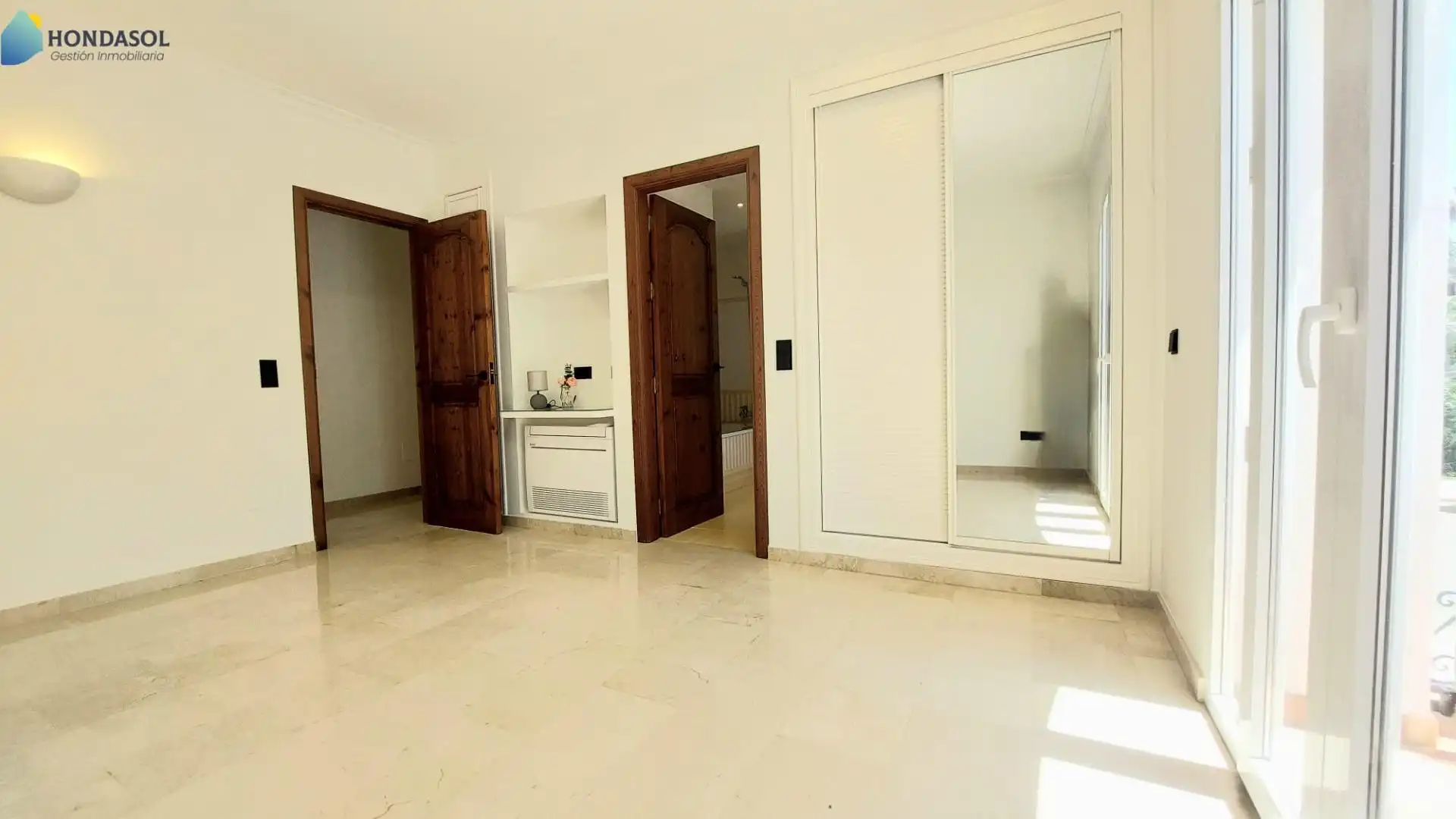 Casa o xalet en venda en Cartagena amb Aire condicionat, Jardí privat i Terrassa