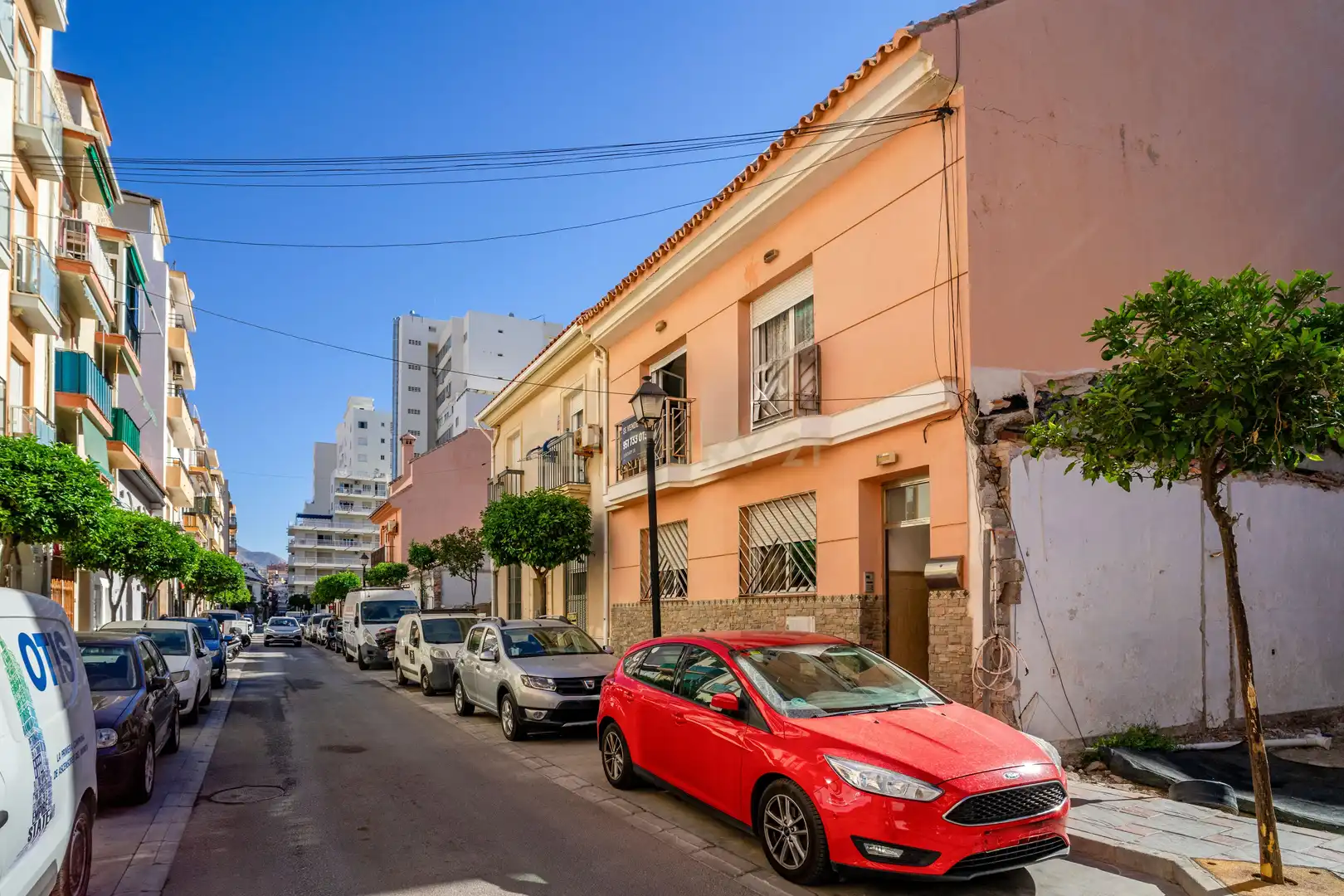 Vista exterior de Piso en venta en Fuengirola con Aire acondicionado, Horno y Lavadora
