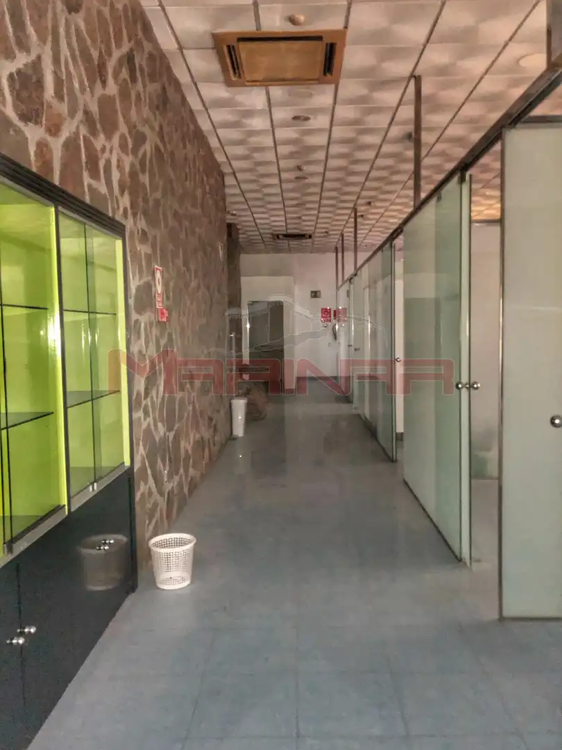 Commercial properties for sale in Aranjuez  with Air Conditioner