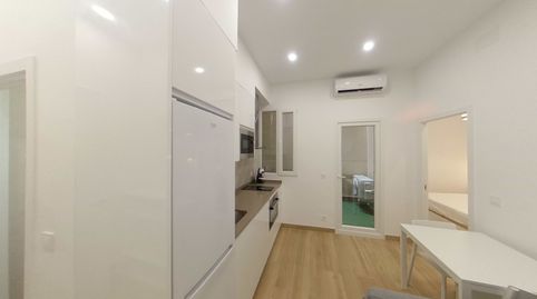 Foto 4 de Piso de alquiler en Calle de José Antonio de Armona, Palos de Moguer, Madrid Capital