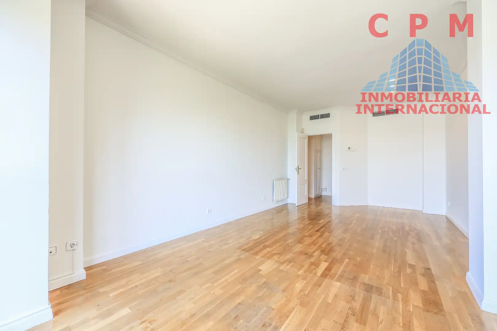 Sala d'estar de Pis de lloguer en Madrid amb Aire condicionat, Calefacció i Terrassa
