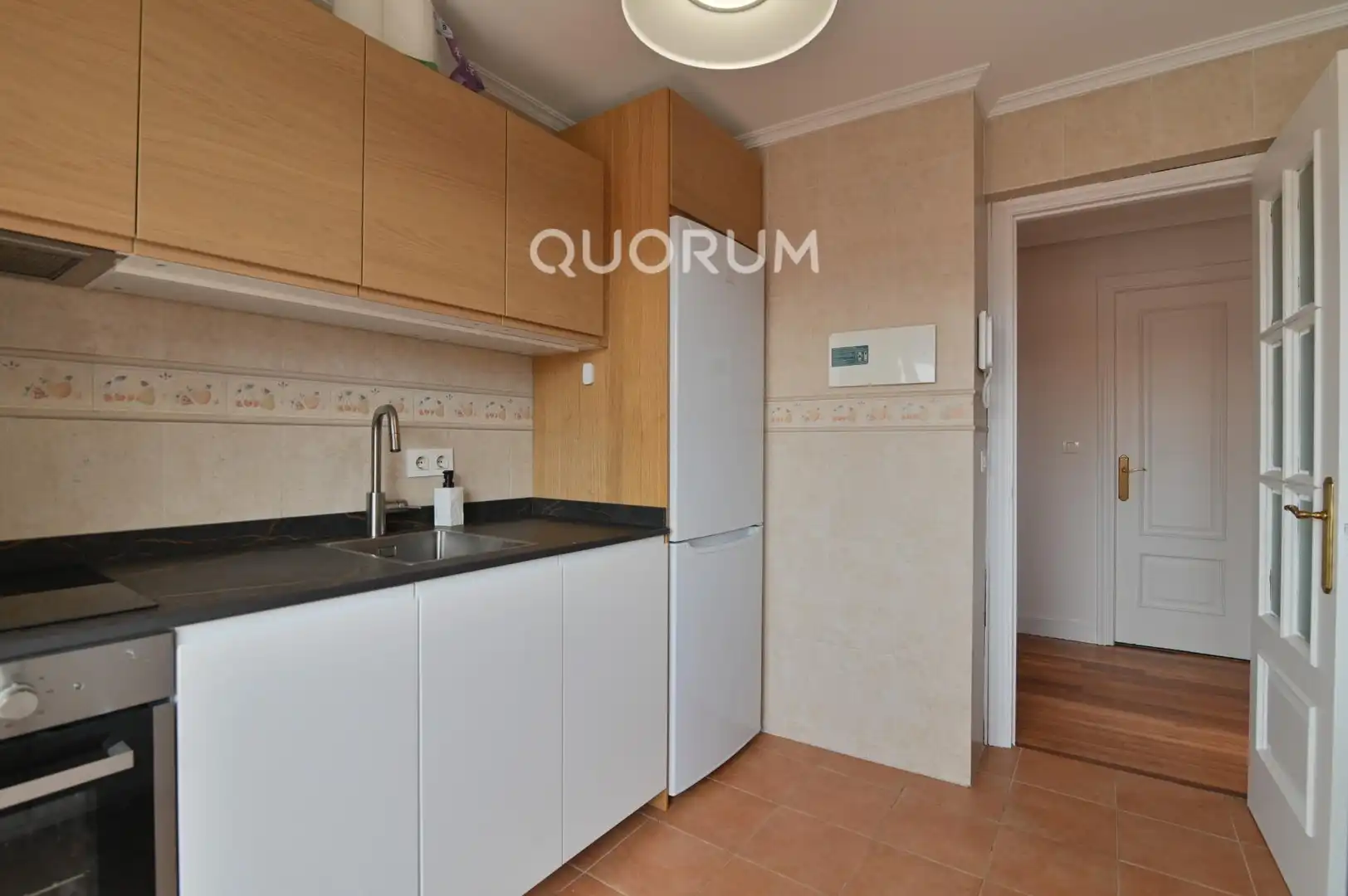 Appartamento in vendita a Barrio de Karabigane, imagen 17