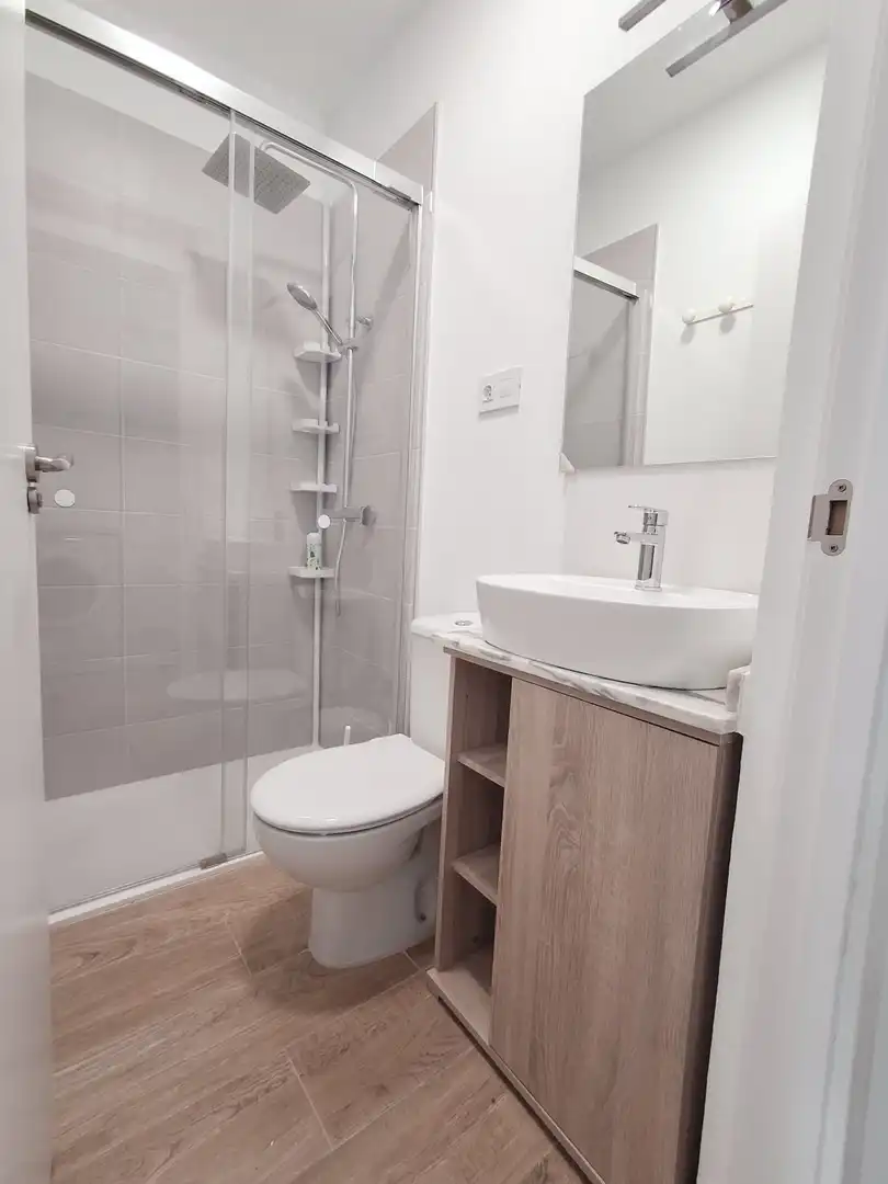 Baño de Piso de alquiler en Las Palmas de Gran Canaria con Amueblado