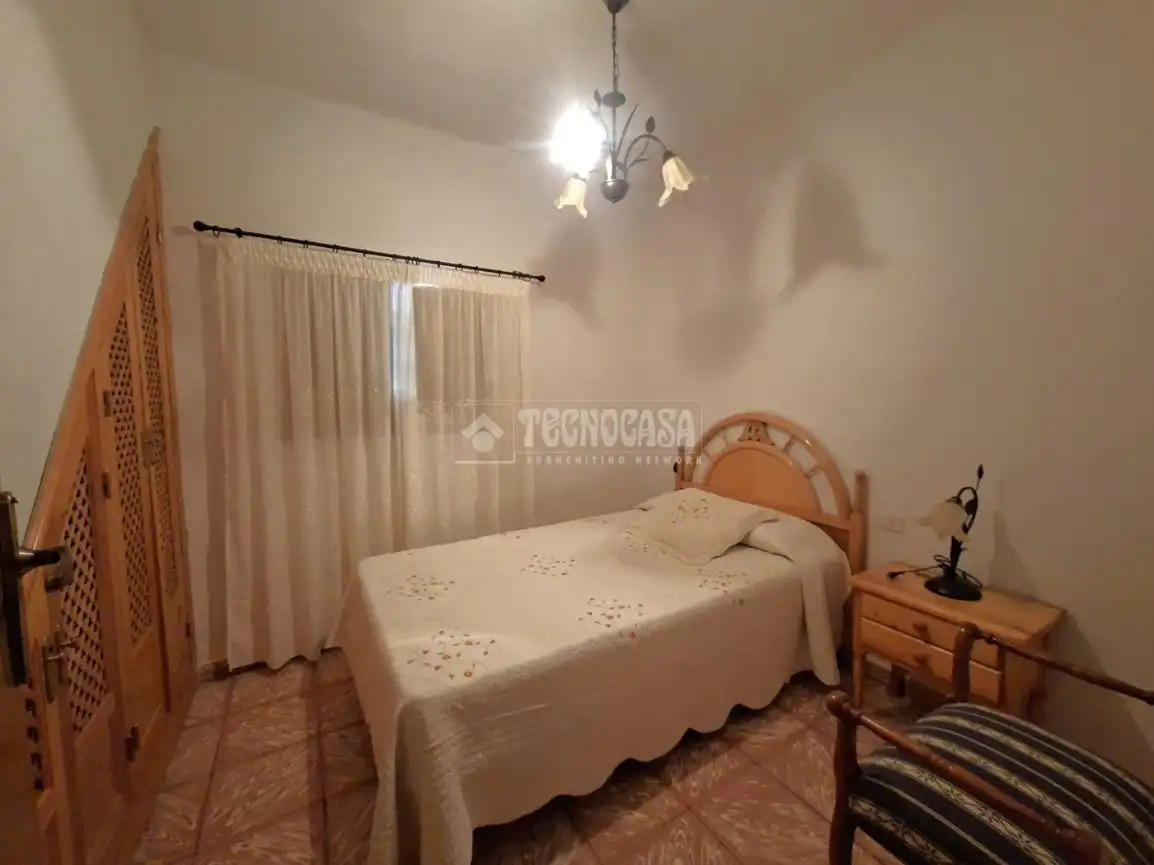 Dormitori de Casa adosada en venda en Valle del Zalabí amb Calefacció i Terrassa