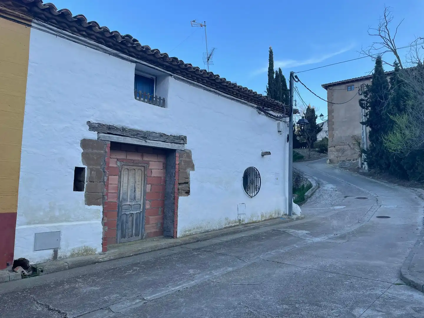 Vista exterior de Casa o chalet en venta en Huerto con Amueblado