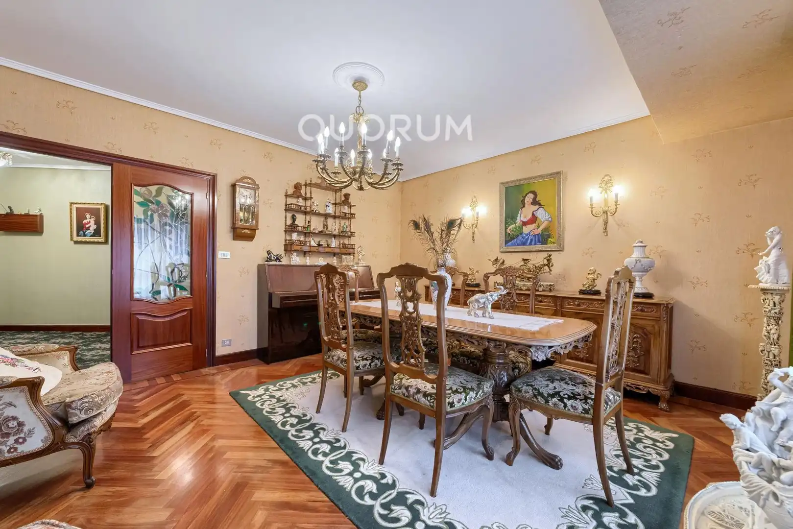 Comedor de Piso en venta en Basauri  con Balcón