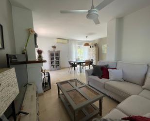 Living room of House or chalet for sale in Mairena del Aljarafe  with Air Conditioner, Heating and Private garden