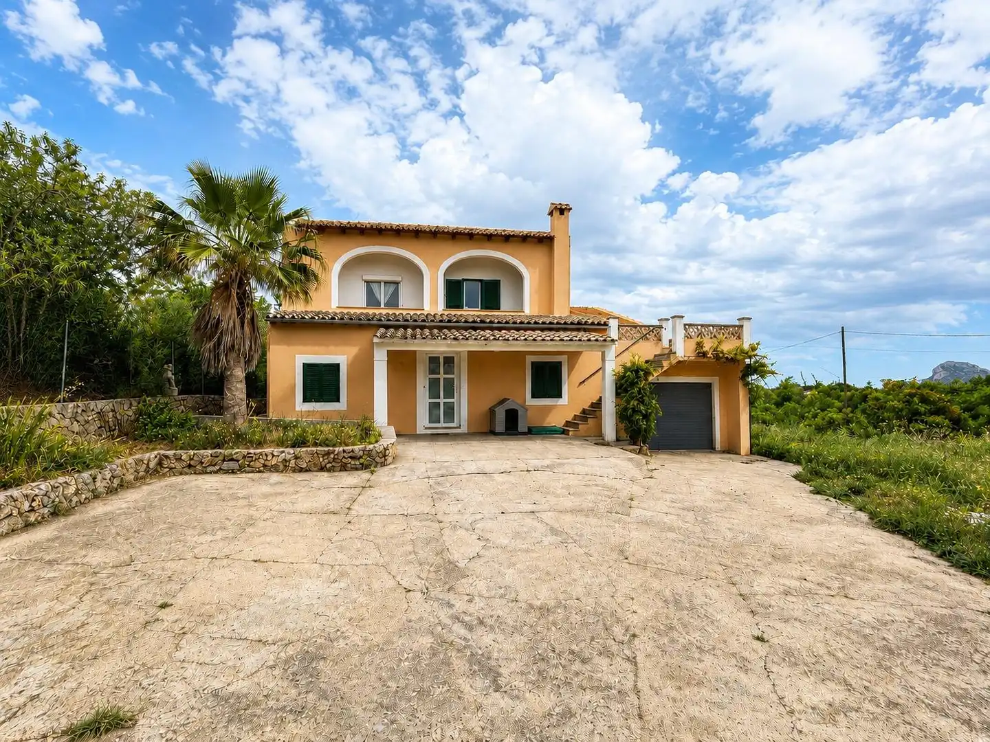 Vista exterior de Finca rústica en venta en Sant Joan con Aire acondicionado, Calefacción y Jardín privado