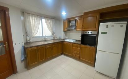 Kitchen of Flat for sale in Sueca  with Air Conditioner, Heating and Storage room