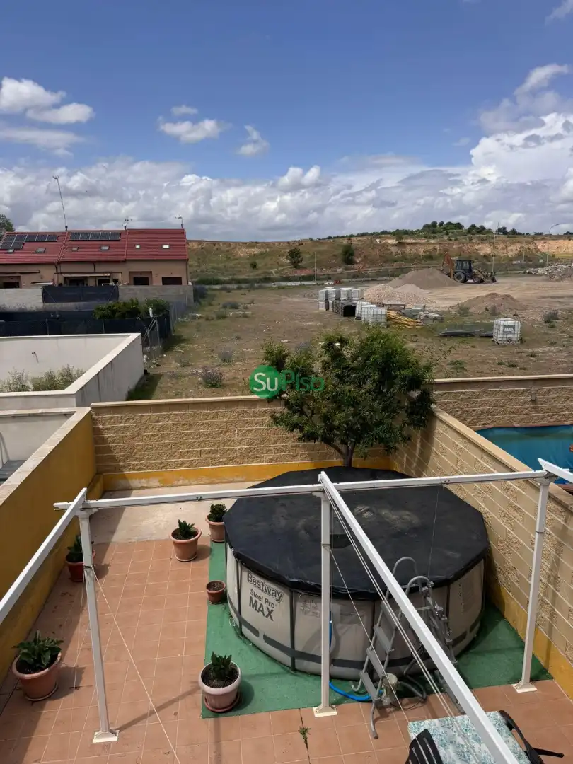Casa adosada en venda en Illescas amb Calefacció, Jardí privat i Piscina