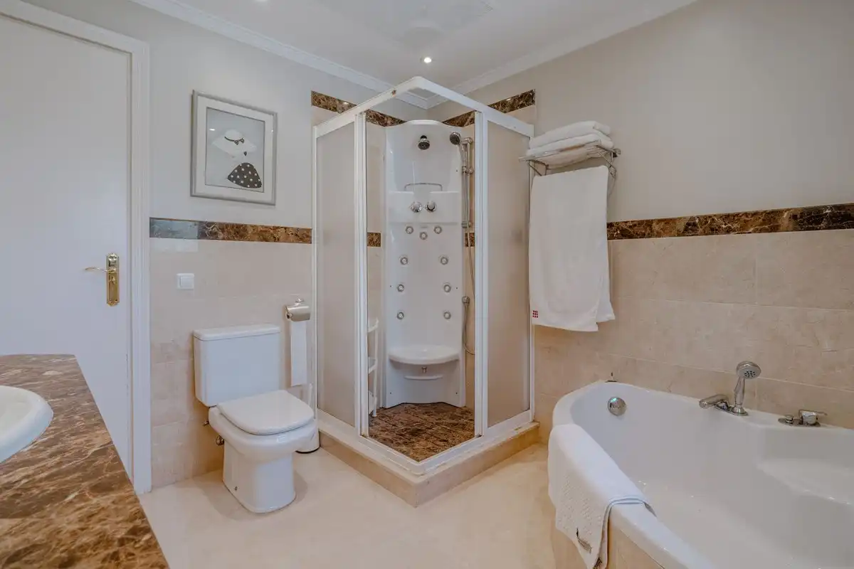 Casa con piscina en venta en Estepona - Estepona,Paraiso,Calle Hortensia, imagen 39