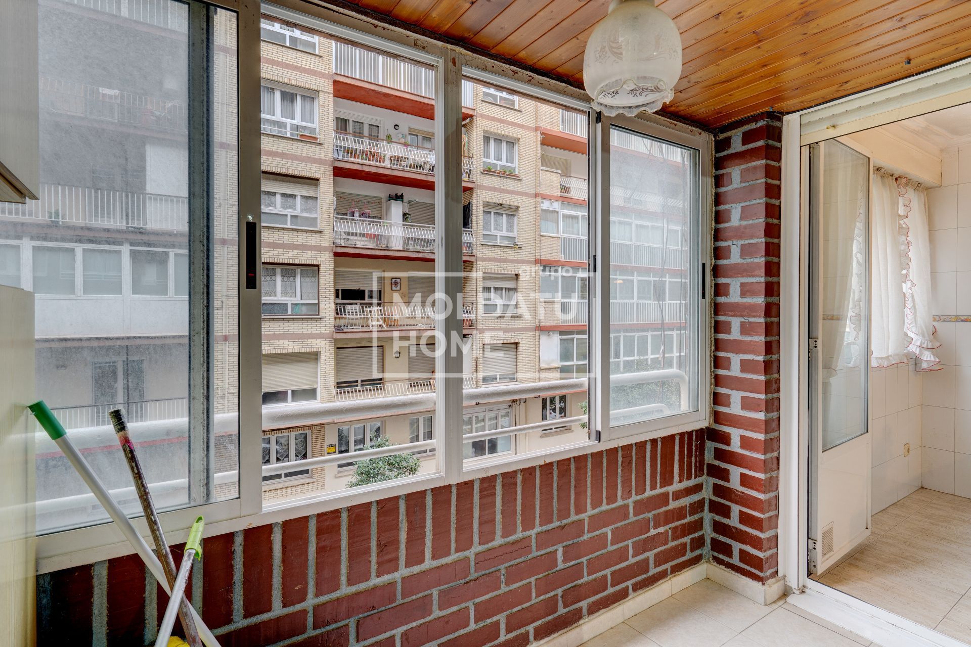 Terrassa de Pis en venda en Irun  amb Calefacció i Traster