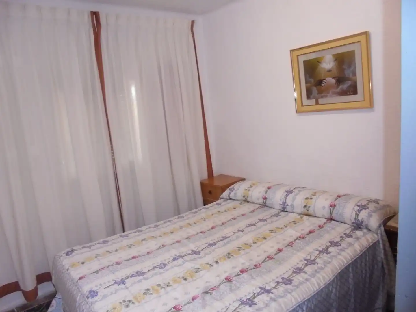 Bedroom of Houses for sale in Casinos  with Swimming Pool