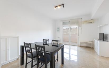 Dining room of Apartment for sale in  Granada Capital  with Air Conditioner, Heating and Private garden