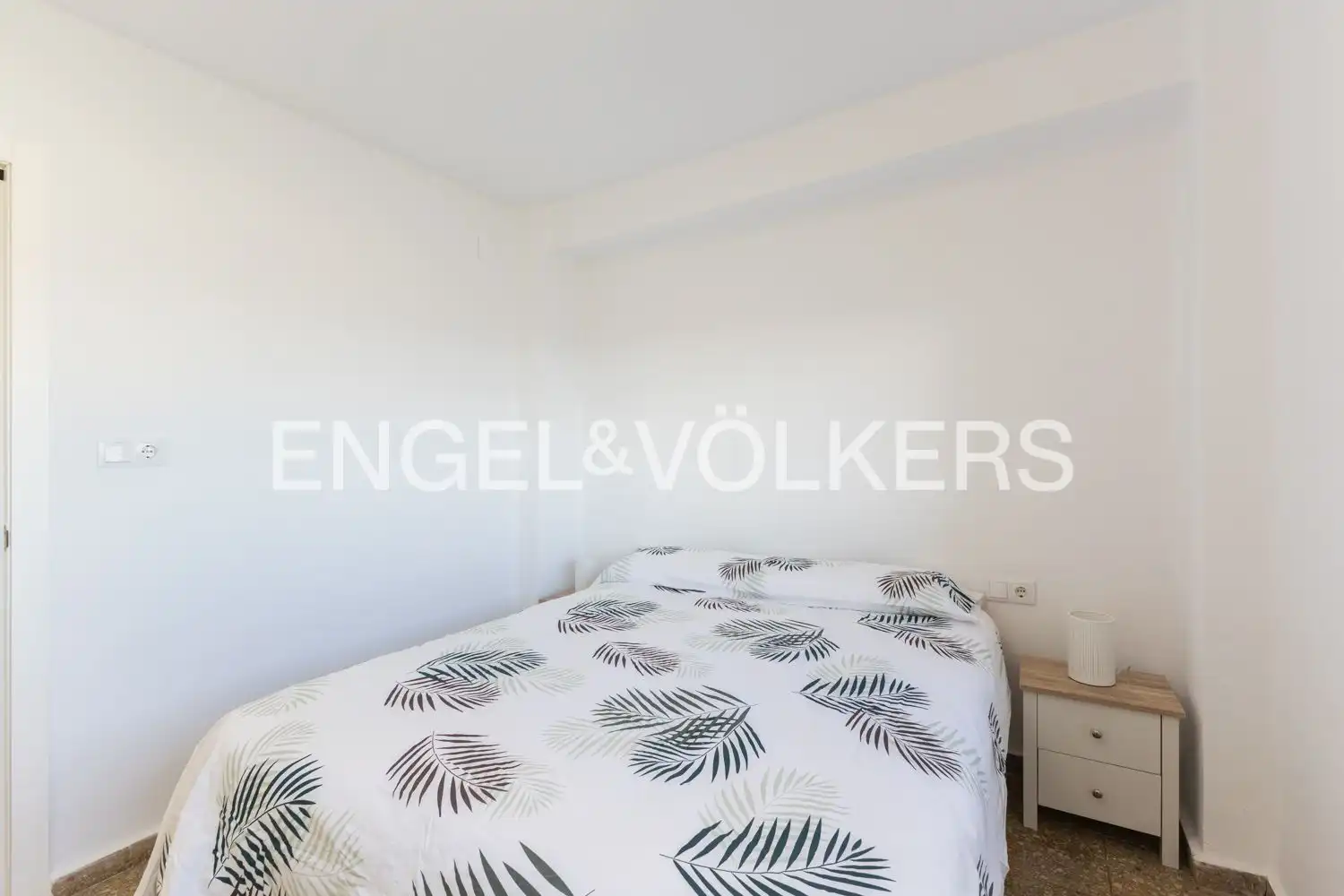 Schlafzimmer von Wohnung zur Miete in El Puig de Santa Maria mit Klimaanlage, Heizung und Privatgarten
