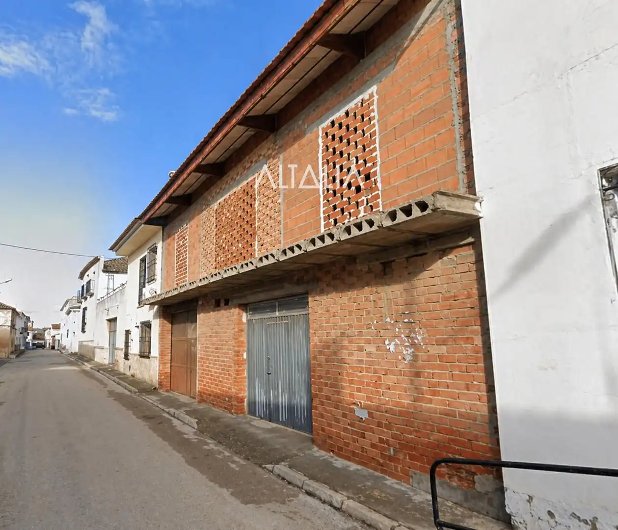 Exterior view of Industrial buildings for sale in Los Hinojosos  