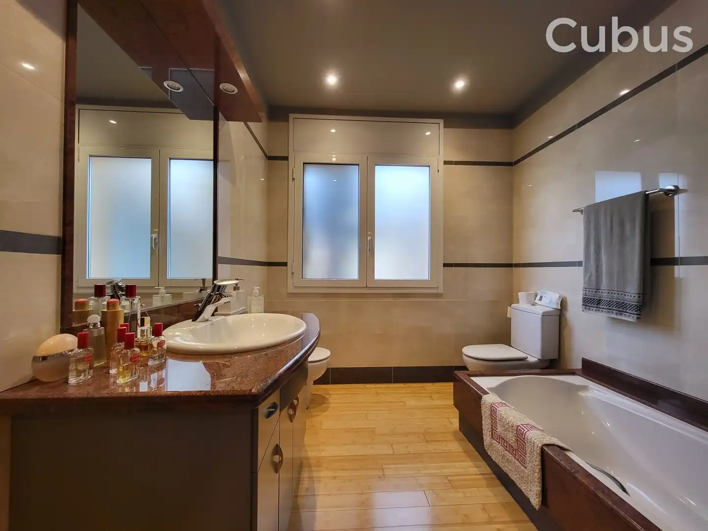 Bathroom of Houses for sale in Les Preses  with Air Conditioner, Heating and Terrace