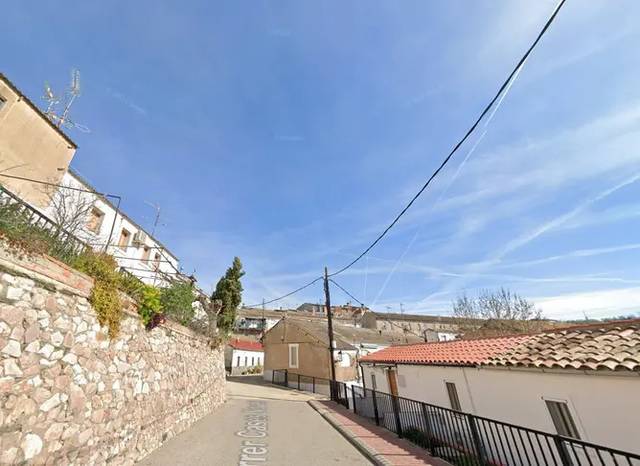Casa adosada en Venta en Carrer Cases Noves en Bellmunt del Priorat