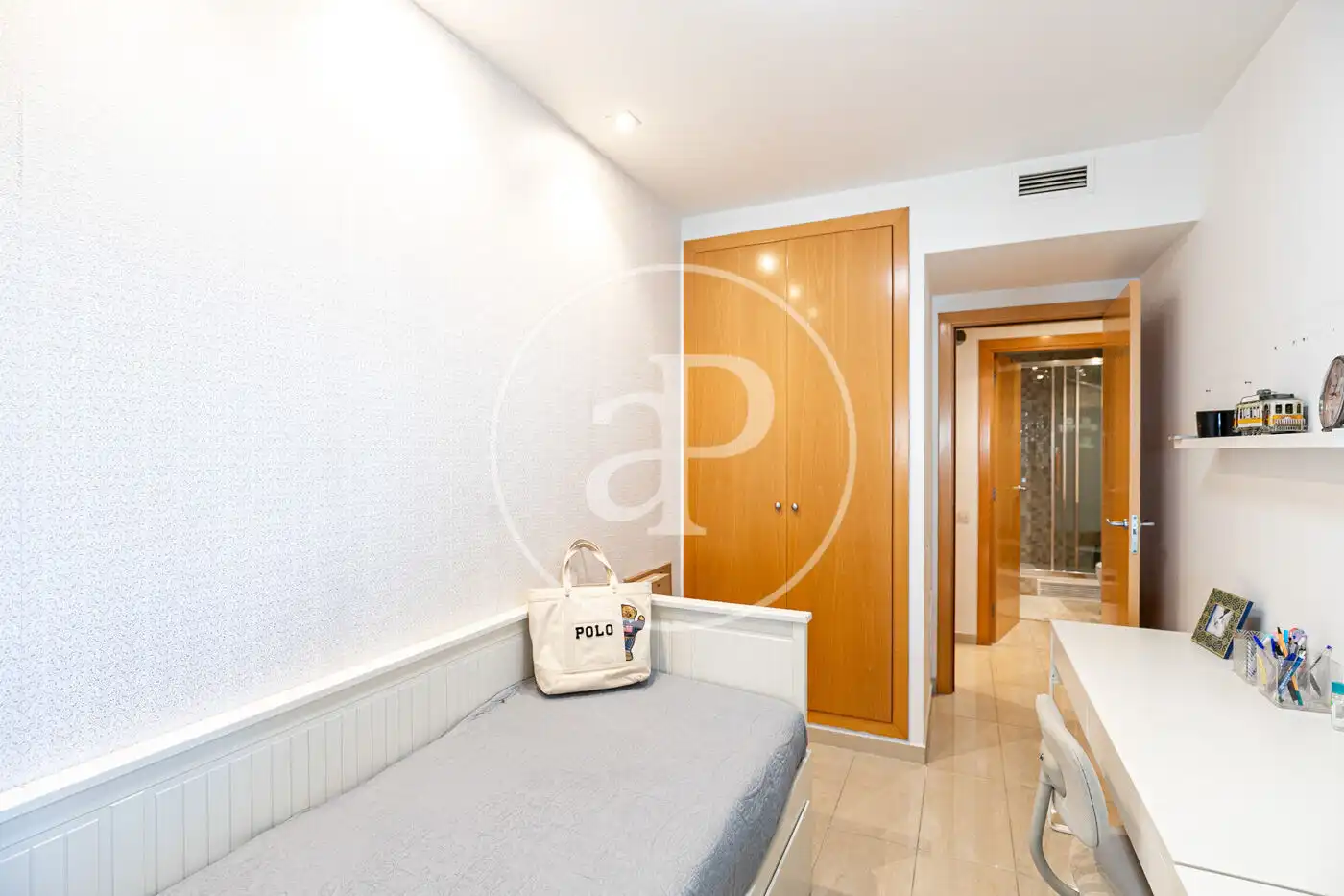 Flat for rent in Badalona  with Air Conditioner, Heating and Terrace