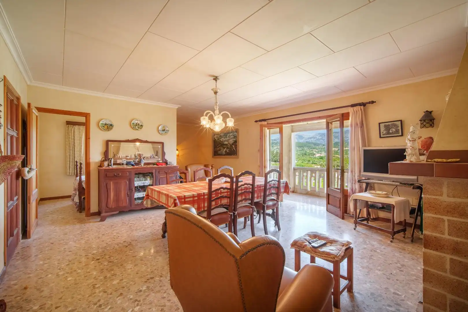 Comedor de Finca rústica en venta en Selva con Jardín privado, Terraza y Trastero