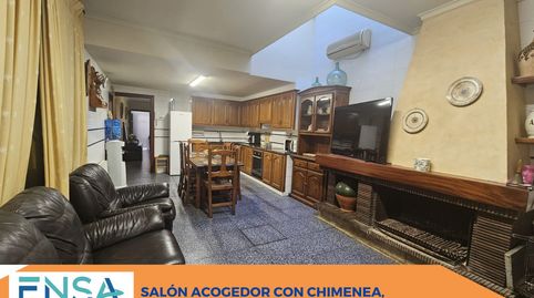 Foto 3 de Casa adosada en venta en Avenida Alemania-Italia, Vila-real