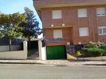 House with balcony for sale in Haro
