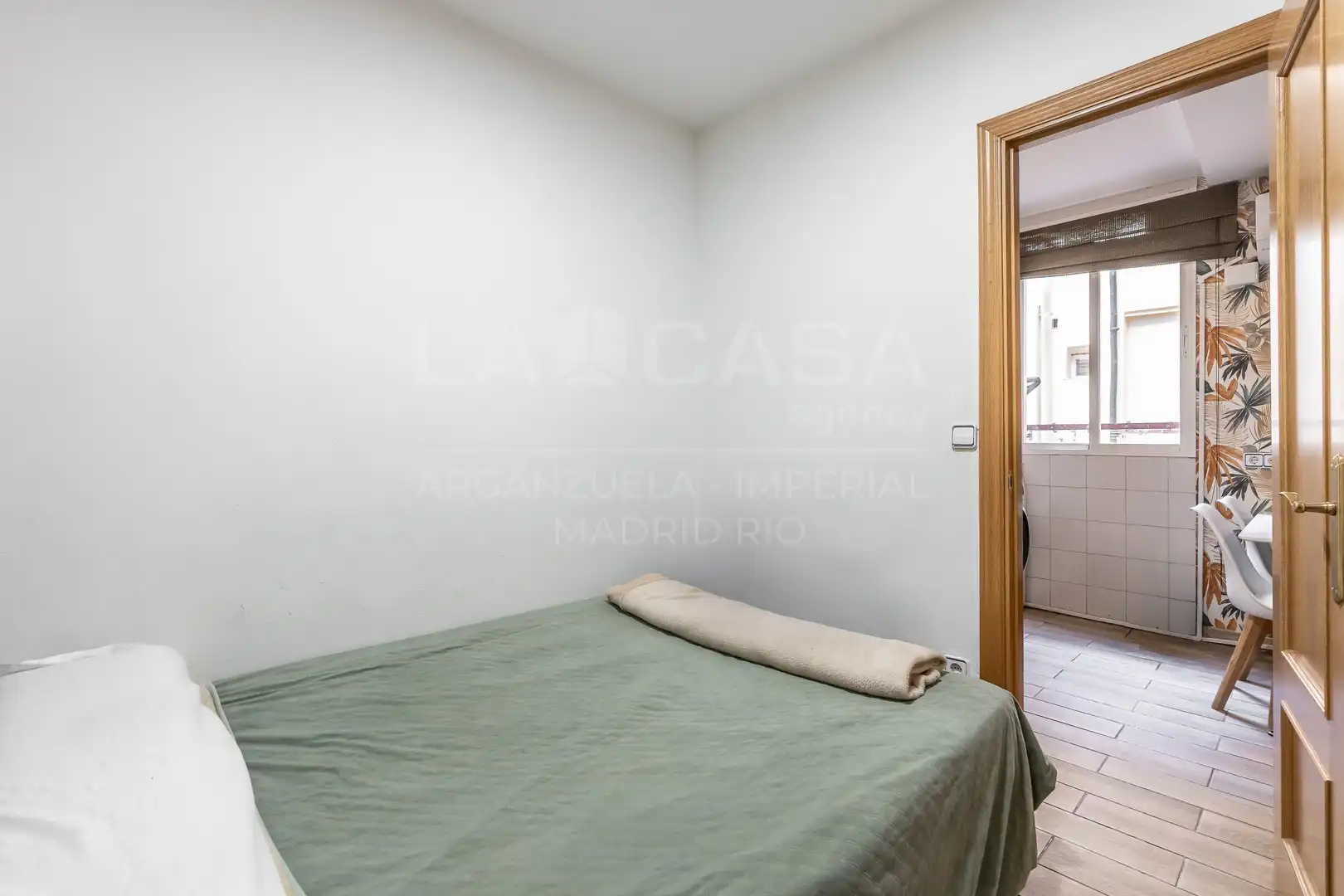Flat for sale in Calle de Segovia, Imperial