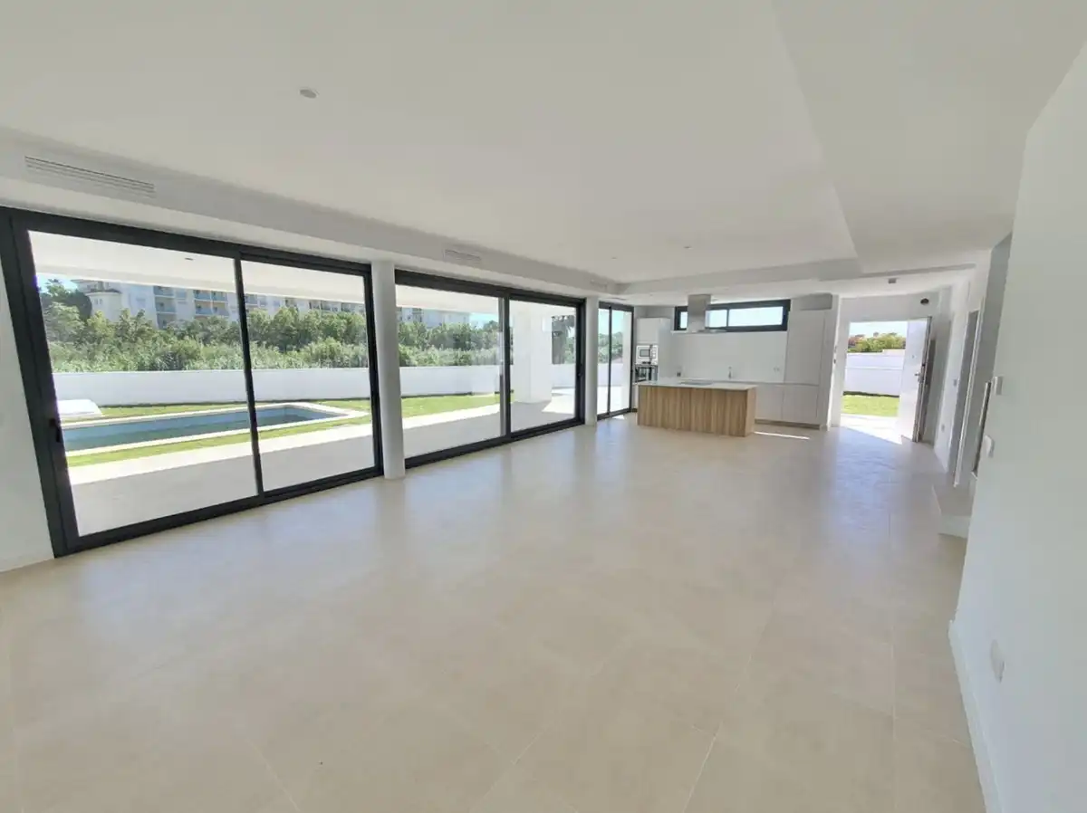 Living room of Houses for sale in Manilva  with Air Conditioner, Private garden and Terrace