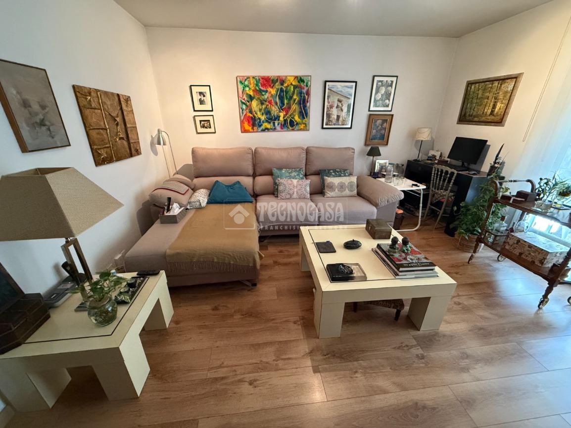 Casa adosada en venta en Orcasitas, Usera