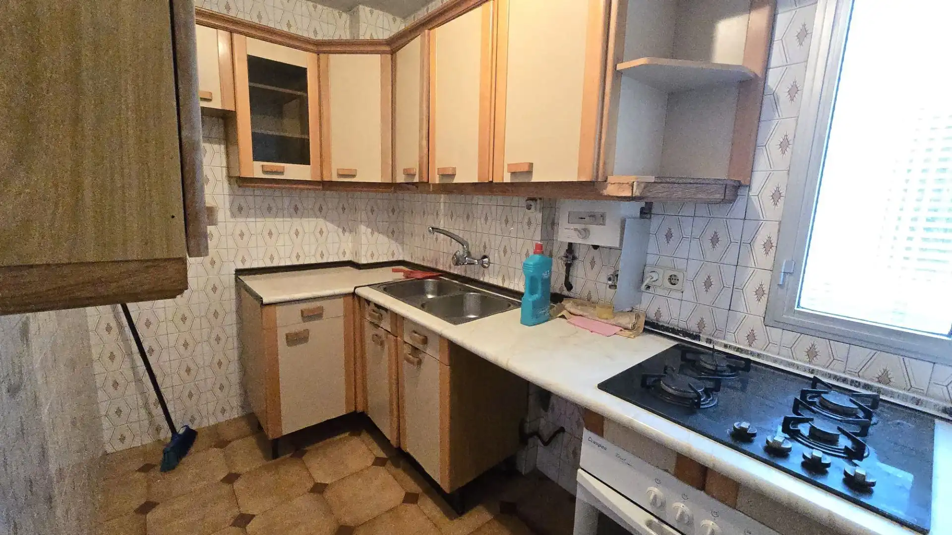 Cocina de Piso en venta en Madrid con Terraza