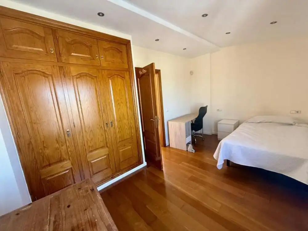 Habitación de Ático de alquiler en Marbella con Aire acondicionado, Terraza y Piscina